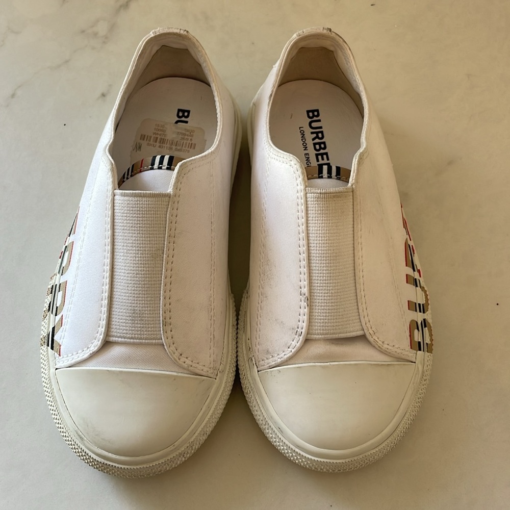 Burberry Kids Mini Larkhall IS (Toddler) size Europe 26 USA toddler 9 - Picture 3 of 11